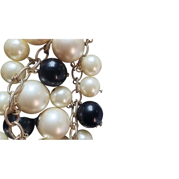 Awesome Necklace Various Size Faux Pearls Cream and Black Statement Piece - Picture 8 of 9